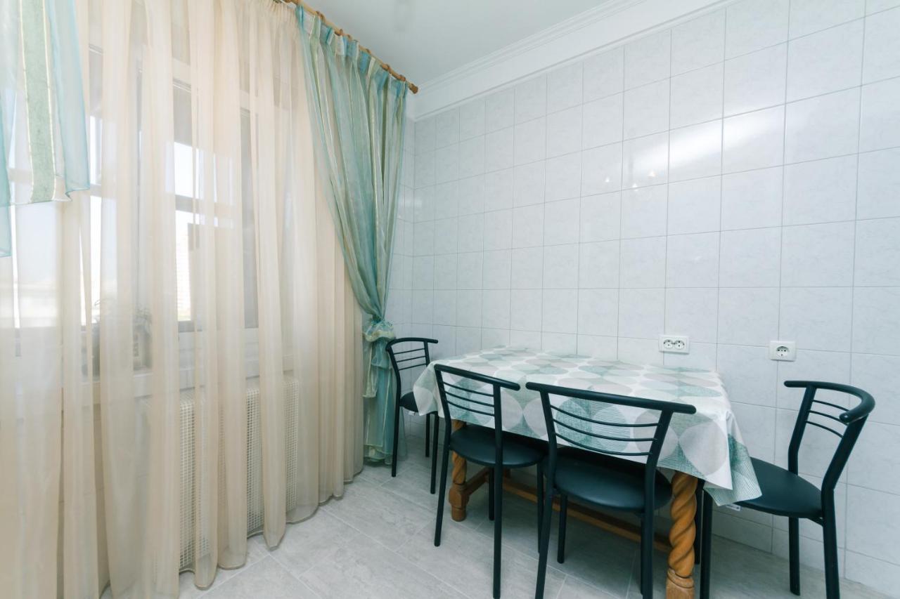 Уютная Квартира На Лукьяновке Kiev Exterior foto
